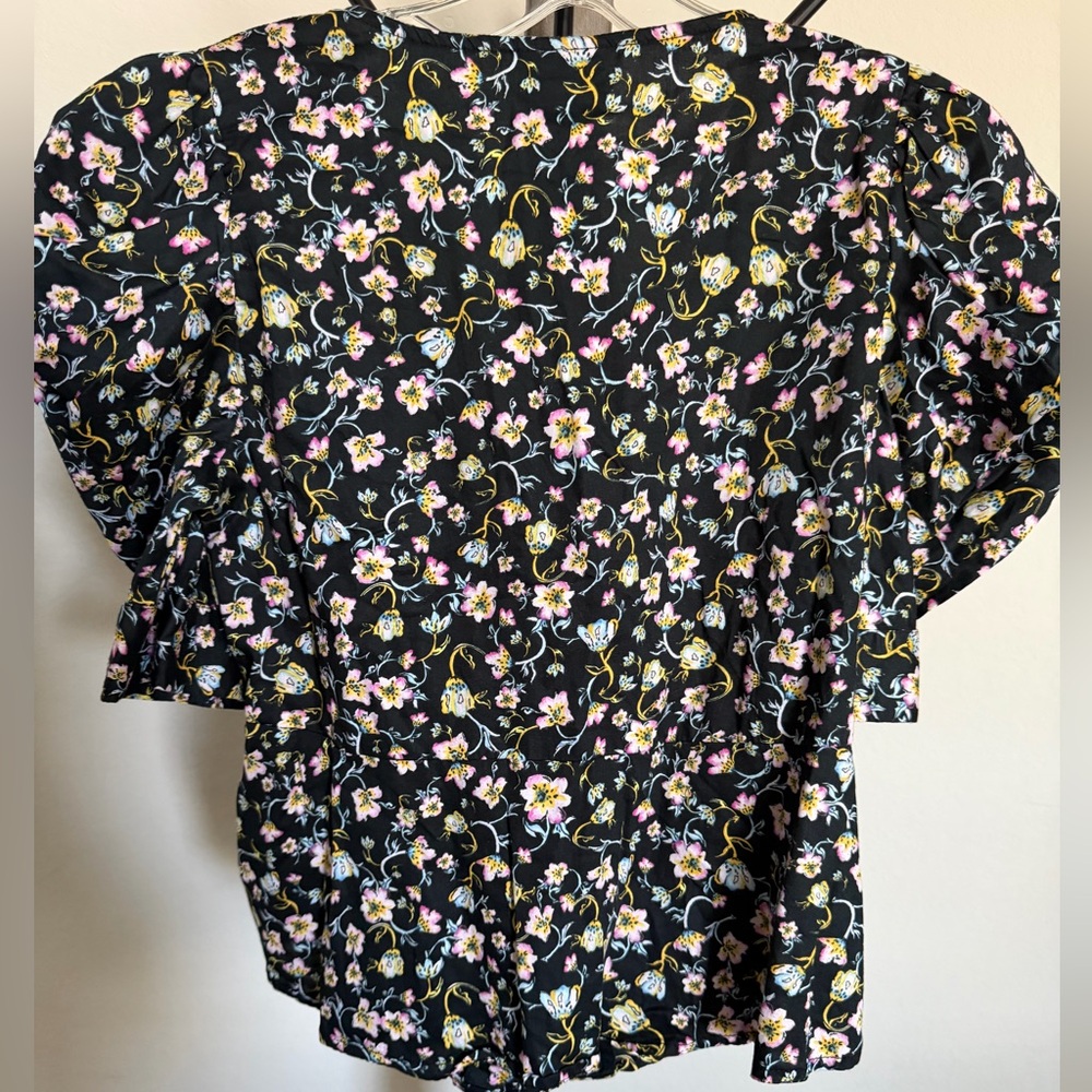 Who What Wear Black Floral Blouse - Picture 2 of 5